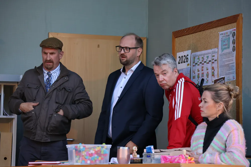 Eingeschlossene Gesellschaft, Bild 3